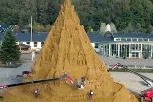 Построен самый высокий в мире замок из песка. ВИДЕО