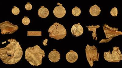 В Дании археолог-любитель обнаружил уникальный золотой клад