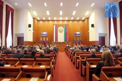 Больше половины депутатов Народного собрания Дагестана планируют после выборов остаться в парламенте