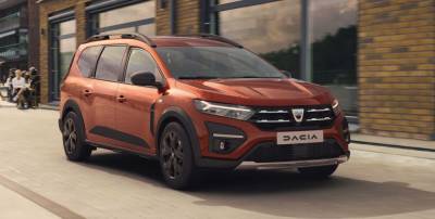 Бренд Dacia откажется от дорогих опций в своих автомобилях