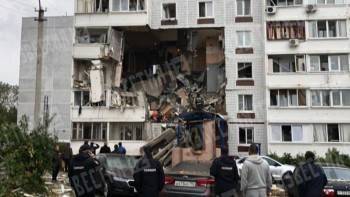 После взрыва газа в многоэтажке есть погибшие и пострадавшие