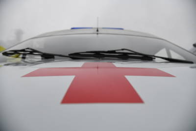 В Урюпинске автоледи попала в больницу после тарана клумбы