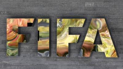 Источник: ФИФА запретила Клаудиньо и Малкому выступать за «Зенит»