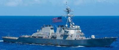 Эсминец США вторгся в территориальные воды Китая
