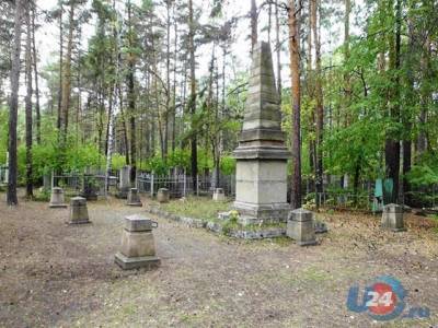 В Челябинске суд запретил новые захоронения на Митрофановском кладбище