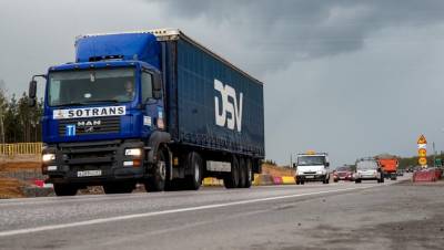 В Песочном будут взвешивать грузовики, направляющиеся в Петербург