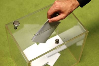 Более тысячи участковых избирательных комиссий открылось в Ленобласти