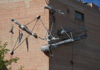 Скульптуру на фасаде здания бывшего ДК Птицеводов не станут уничтожать