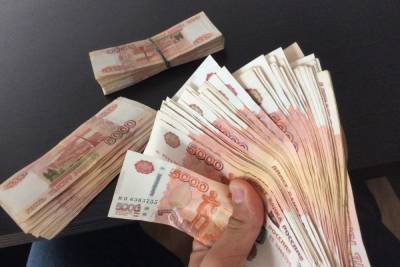 В Ростове осудили бывшего начальника отдела полиции за взятку в 550 тысяч рублей