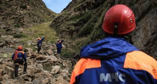Туристка запросила помощь спасателей в горах Кабардино-Балкарии