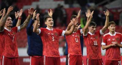 Сборную России по футболу освистали на стадионе в Москве