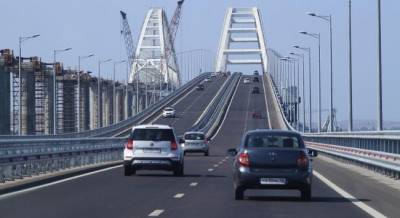 Кабмин Украины ввел санкции против строителей Крымского моста