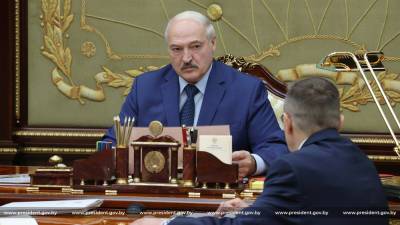 Лукашенко поздравил Рахмона с Днем независимости Таджикистана