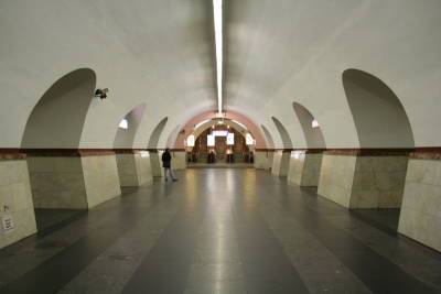 В Петербурге на станции метро «Фрунзенская» пройдет реконструкция