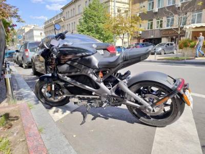 В Киеве заметили роскошный Harley-Davidson (ФОТО)