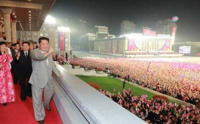 КНДР провела военный парад, вместо Ким Чен Ына к солдатам обратился секретарь партии