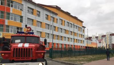В Ханты-Мансийске второй раз за сутки эвакуируют гимназию