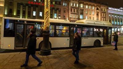 Смольный подписал все 20 контрактов на автобусные перевозки с 2022 года