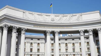 МИД Украины: 159 граждан страны попросили об эвакуации из Афганистана