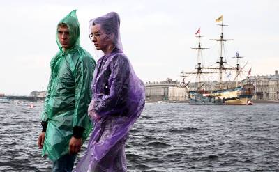 В Санкт-Петербурге придется попрощаться с теплом под ливни и грибные дожди