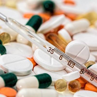 Москвичи смогут получать льготные лекарства в коммерческих аптеках