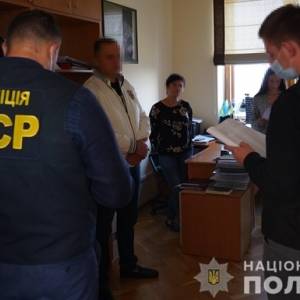 В Волынской области на строительстве амбулаторий разворовали 1,2 млн гривен. Видео
