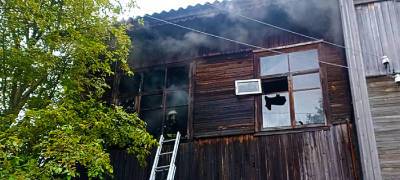 Квартира выгорела в деревянном доме в северном поселке Карелии (ФОТО)