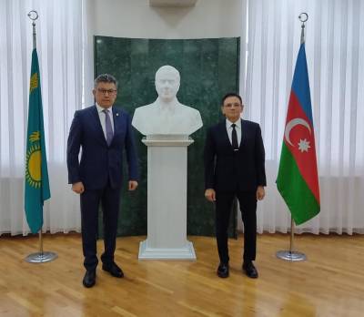 Состоялась встреча между министром оборонной промышленности Азербайджана и министром торговли Казахстана
