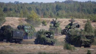 НАТО: российско-белорусские учения повышают риск инцидентов, способных вызвать кризис