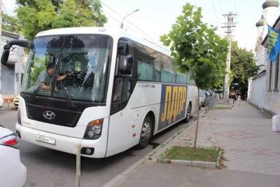 Автобус помощи ЛДПР в России называют автобусом добра