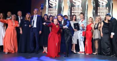 Stella International Beauty Awards - первая красная дорожка осени
