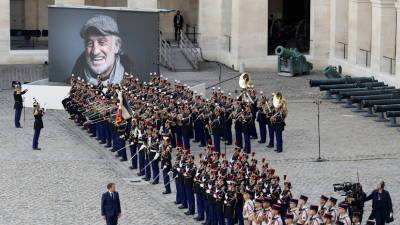 В Париже началась церемония прощания с Жан-Полем Бельмондо