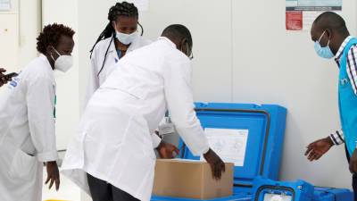 В ВОЗ заявили, что Африке нужны новые партии вакцины от коронавируса