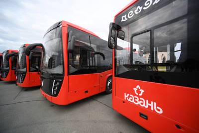 Пассажирам автобуса в Казани начнут читать стихи
