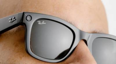 Facebook представила свои "умные" очки под брендом Ray-Ban