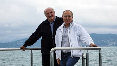 Путин и Лукашенко рассказали об отказе от политической интеграции Москвы и Минска