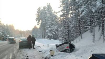 Столкновение легкового автомобиля и фуры возле Заголодно унесло жизнь одного из пассажиров