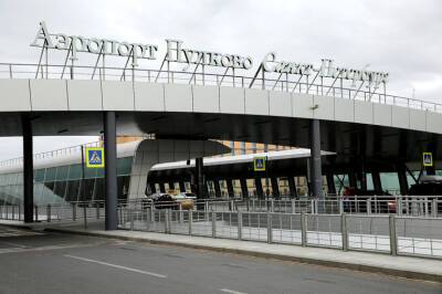 Предновогодний коллапс в Пулково сошел на нет: 1 января в аэропорту отменены и задержаны всего два рейса