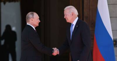 "Ясно дал понять Путину, что он не сможет зайти в Украину", — Байден