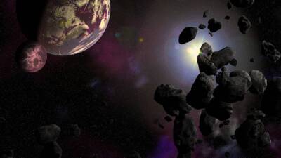 NASA предупредила о приближении к Земле сразу двух огромных астероидов