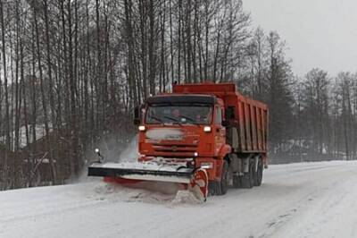 В Волгограде водитель снегоуборочной машины насмерть сбил пешехода