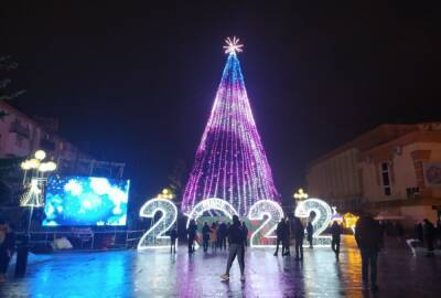 Новый год, Пасха и другие праздники: сколько дней в 2022 году будут отдыхать украинцы