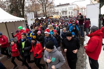 В новогоднем забеге утром 1 января приняли участие более полутора тысяч ростовчан