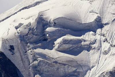 В горах Сочи объявлено экстренное предупреждение по лавиноопасности