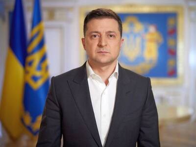 Президент Зеленский пожелал «под елочку» возвращения Донбасса и Крыма