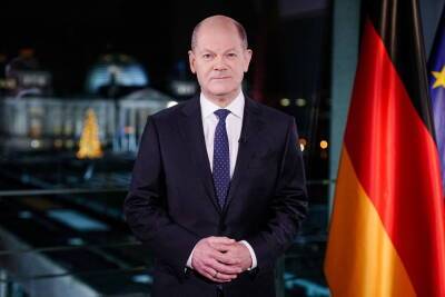 Новый канцлер Германии Шольц говорил об Украине в новогоднем обращении