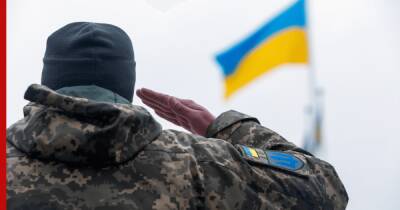 Украинских военных обвинили в занятии школы в зоне конфликта на Донбассе