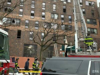 В результате пожара в многоэтажке в Нью-Йорке погибло минимум 19 человек, среди них девять детей