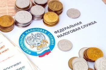 Владельцы вкладов обязаны платить налог на доходы от депозитов, превышающих 1 млн рублей