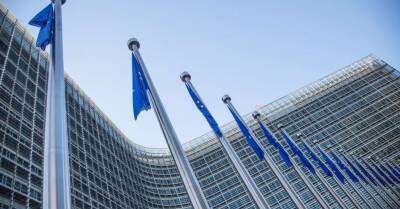 Еврокомиссия усовершенствует законодательство для защиты детей в интернете